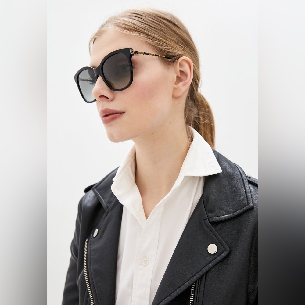 GUCCI GG0654S 001 square Gucci sunglass black and antique gold frame grey lens